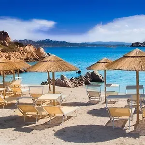 Hotel Cala Lunga, La Maddalena (Sassari)